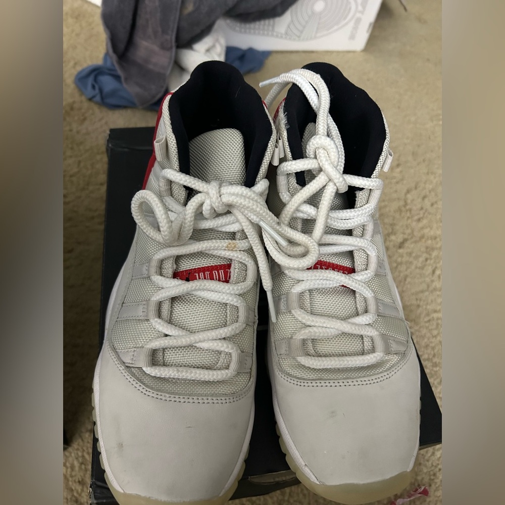 Jordan 11s